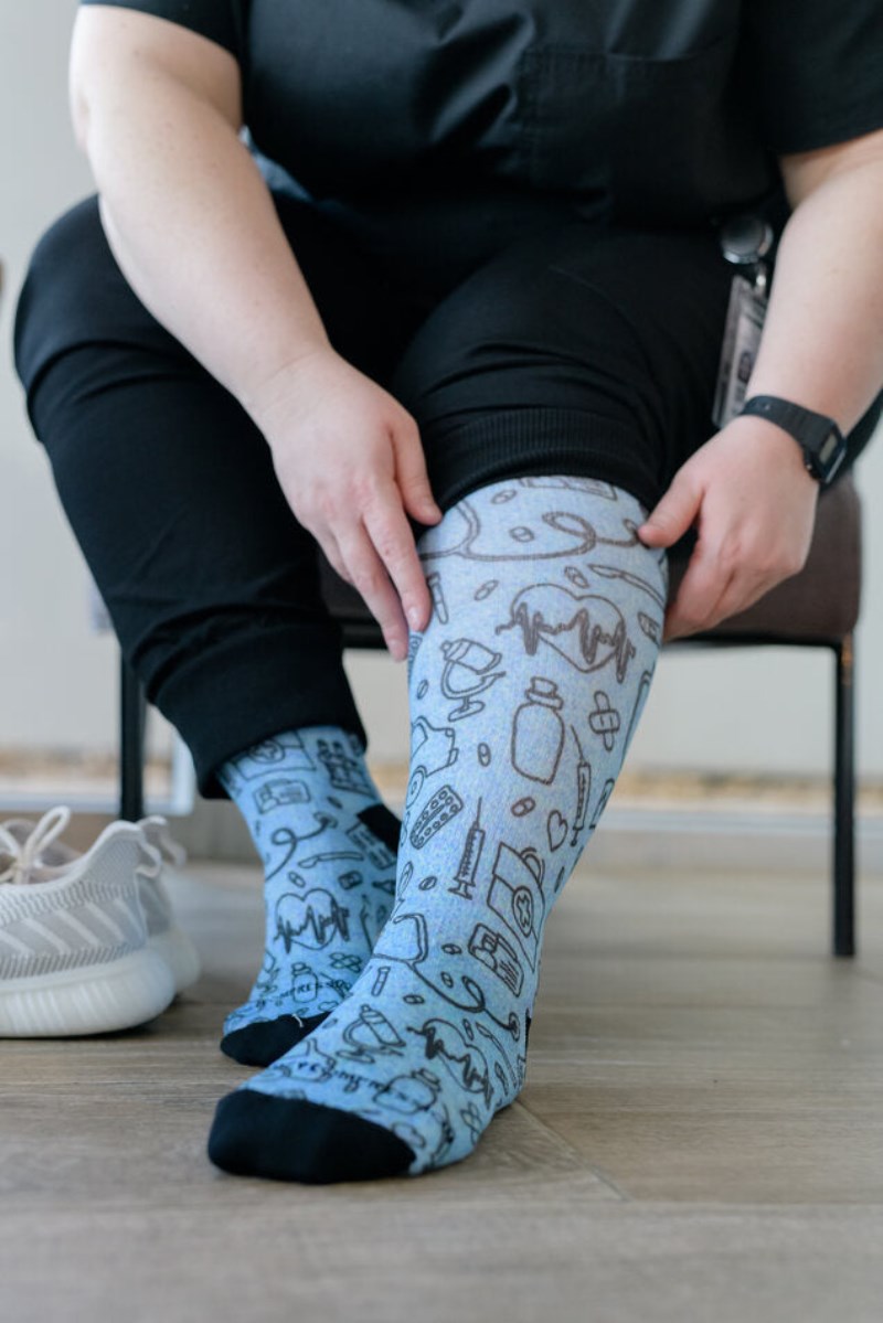Crazy 360 Zigzag Dots (EXTRA WIDE CALF)